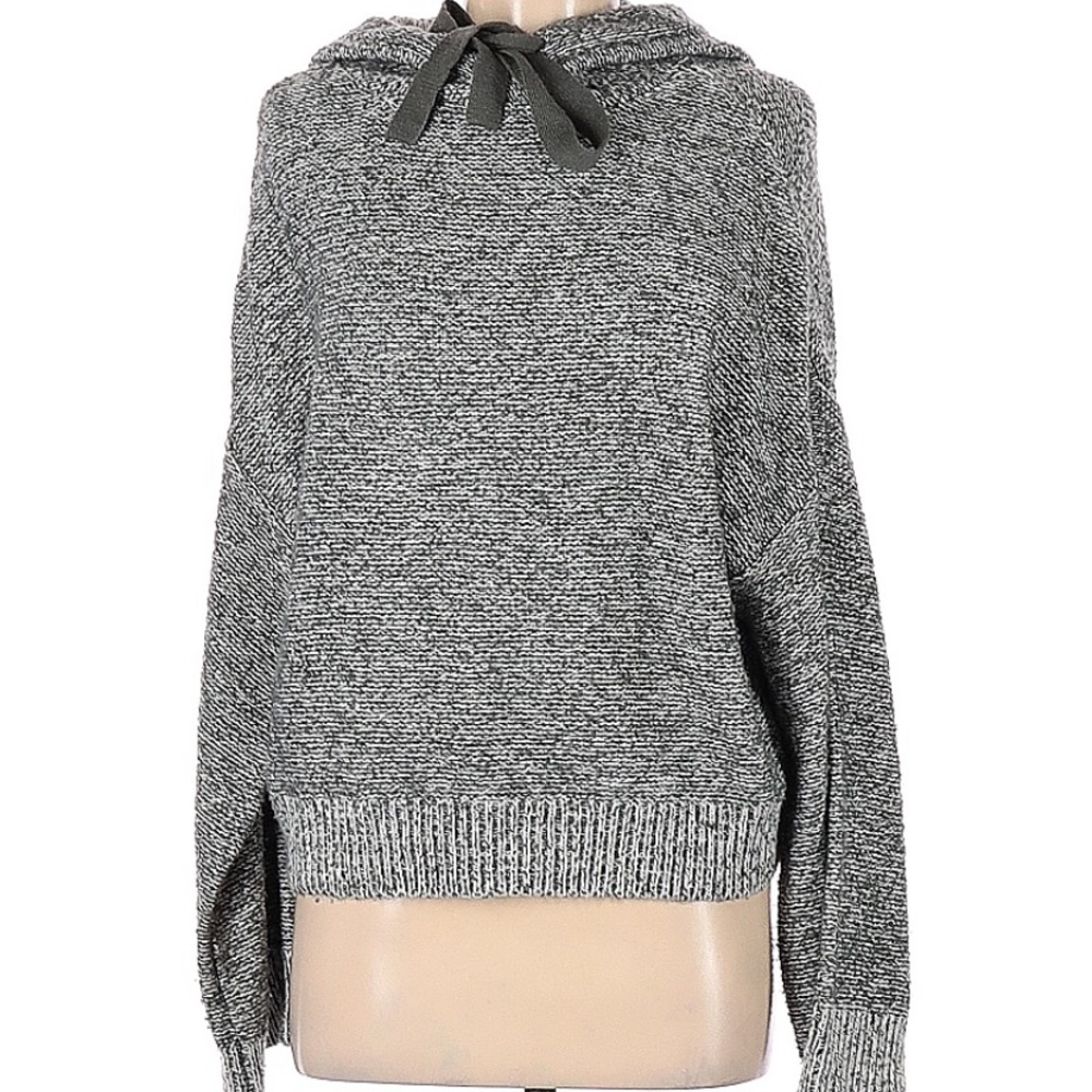 Textured bell sleeve hoodie